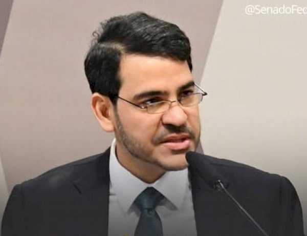 Uma decisão que já entrou para a história da política brasileira