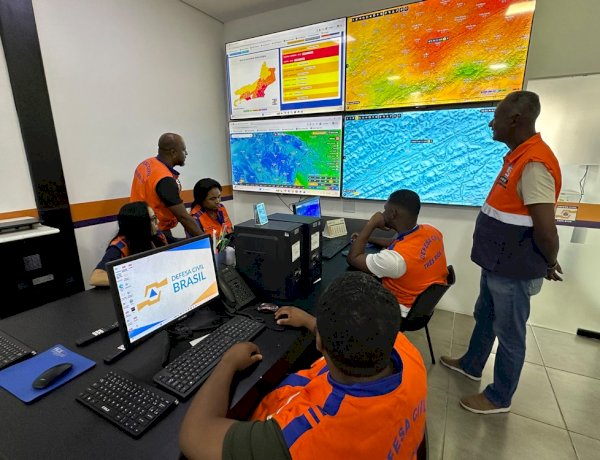 Defesa Civil de Três Rios reforça orientação para cadastro em alertas meteorológicos pelo celular