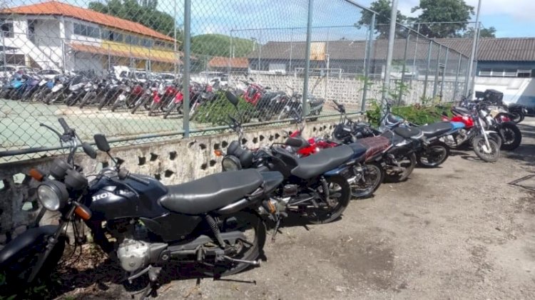 Véspera de Natal: Cerca de 200 motos são abordadas em VR
