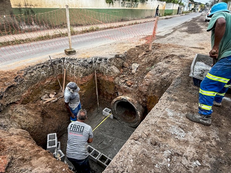 Obras de asfaltamento da Avenida Presidente Kennedy são retomadas em Barra Mansa