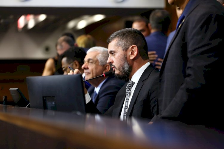 Presidente da ALERJ anuncia grupo de trabalho para tratar da recomposição salarial de servidores públicos do estado