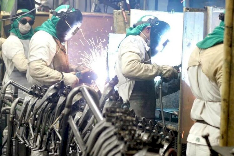 PIB cresce 3,2% nos 12 meses terminados em junho, frente igual período anterior