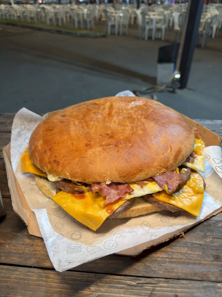 Festival de Comida Gigante continua neste sábado com show sertanejo no Horto Municipal, em Três Rios