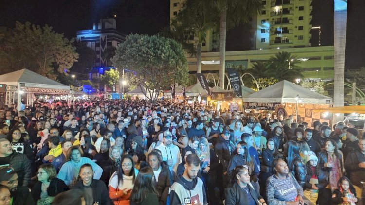 Degusta continua movimentando a Praça São Sebastião neste sábado