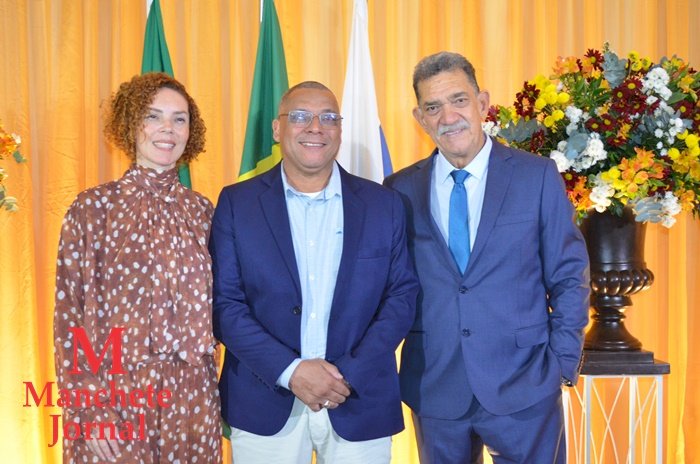 Sessão Solene em Comemoração ao 35º Aniversário de Emancipação Político-Administrativa de Comendador Levy Gasparian/RJ.