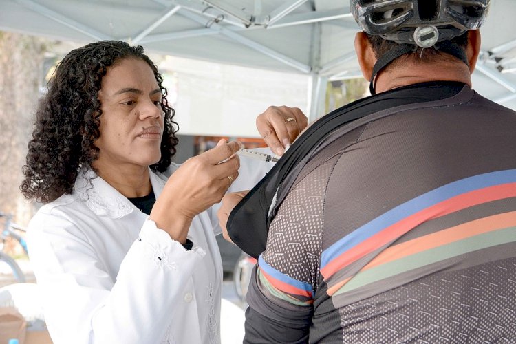 Barra Mansa promove fim de semana de vacinação contra a influenza na Praça da Matriz