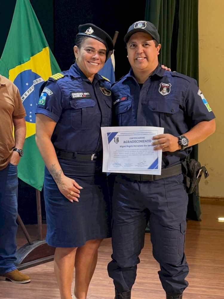 Aconteceu na última terça-feira (18) a Solenidade de Formatura do Curso de Guardas Municipais e Ambientais