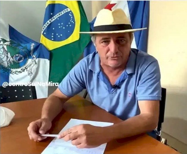 O prefeito de Sapucaia, Breno José de Souza Junqueira, o Breninho (PTB), terá que prestar esclarecimentos ao Tribunal de Contas do Estado do Rio de Janeiro (TCE-RJ) sobre a licitação realizada para a 32ª Expo Sapucaia