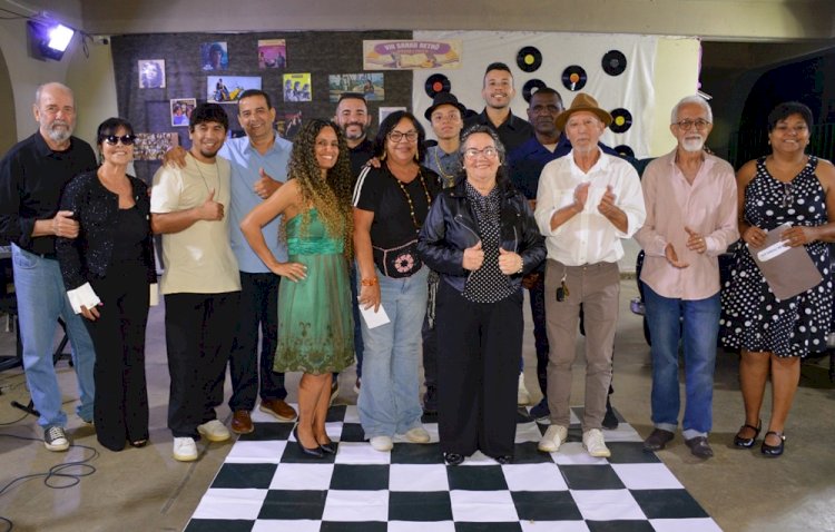 Levy Gasparian realiza a VIII Edição do seu Sarau Literário