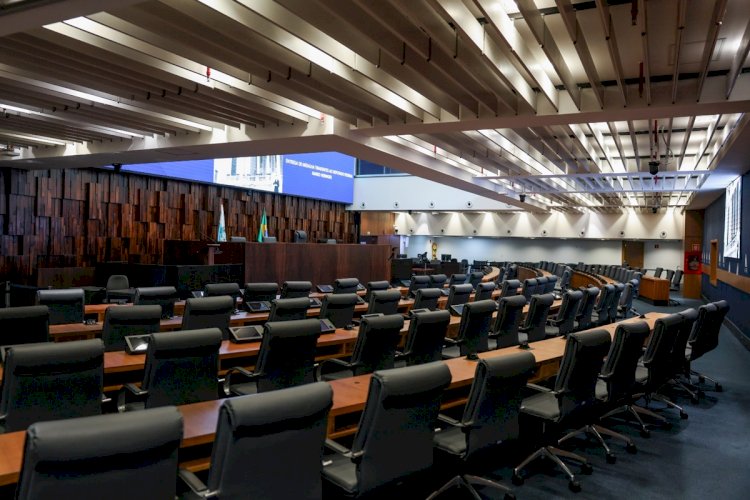 ALERJ define composição para próxima legislatura com 40? renovação